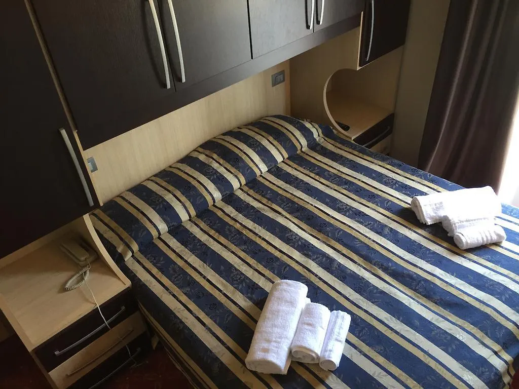 Hotel Miami 리도 디 사비오 이탈리아